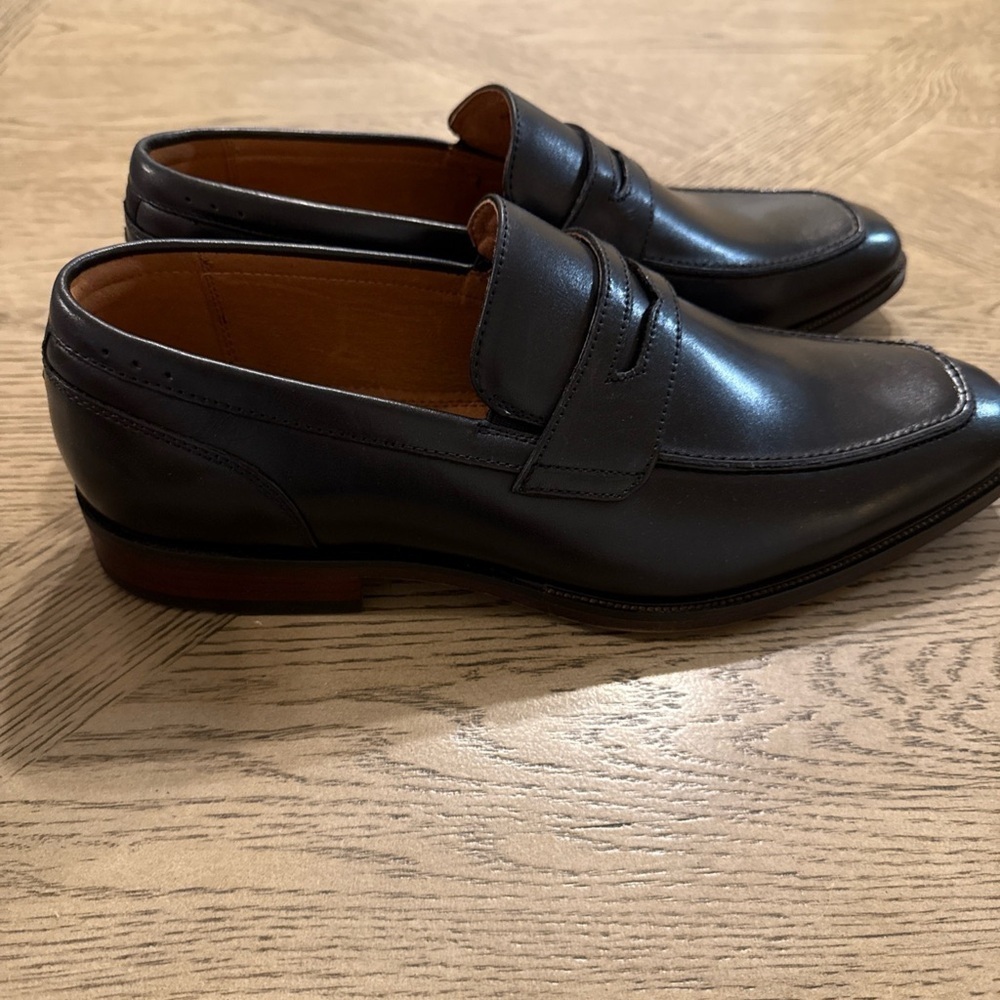 Floresheim Dress Shoes Size 9.5M